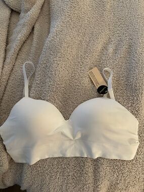 White Large NWT wireless support bra.